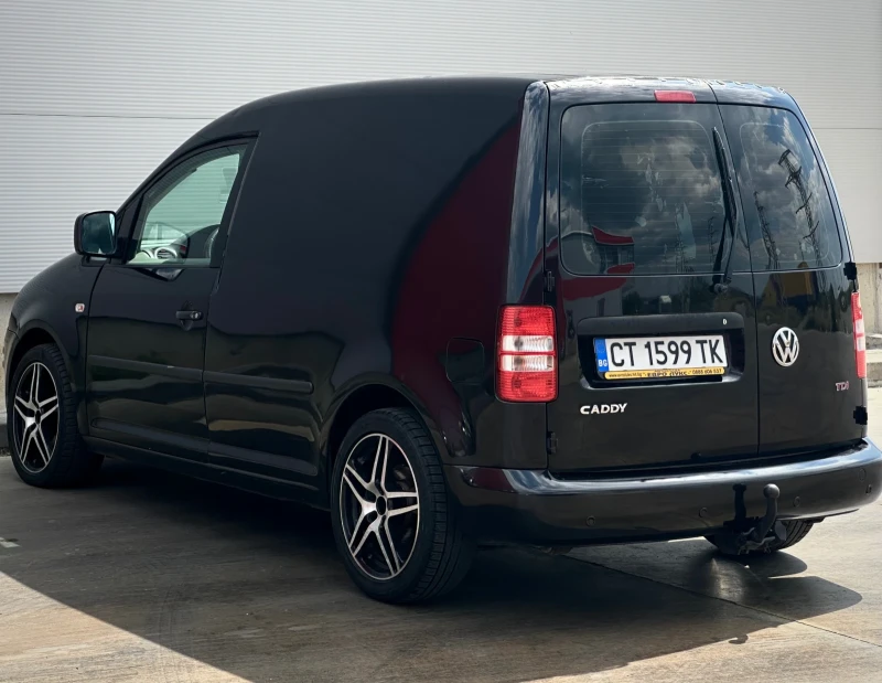 VW Caddy 1.9 101кс, снимка 5 - Автомобили и джипове - 47008347