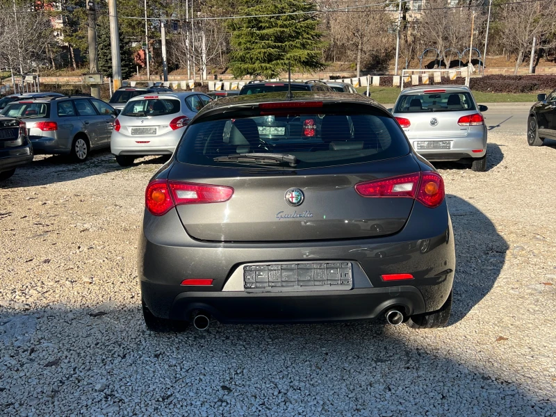 Alfa Romeo Giulietta 2.0 JTDm-2, снимка 4 - Автомобили и джипове - 48391773