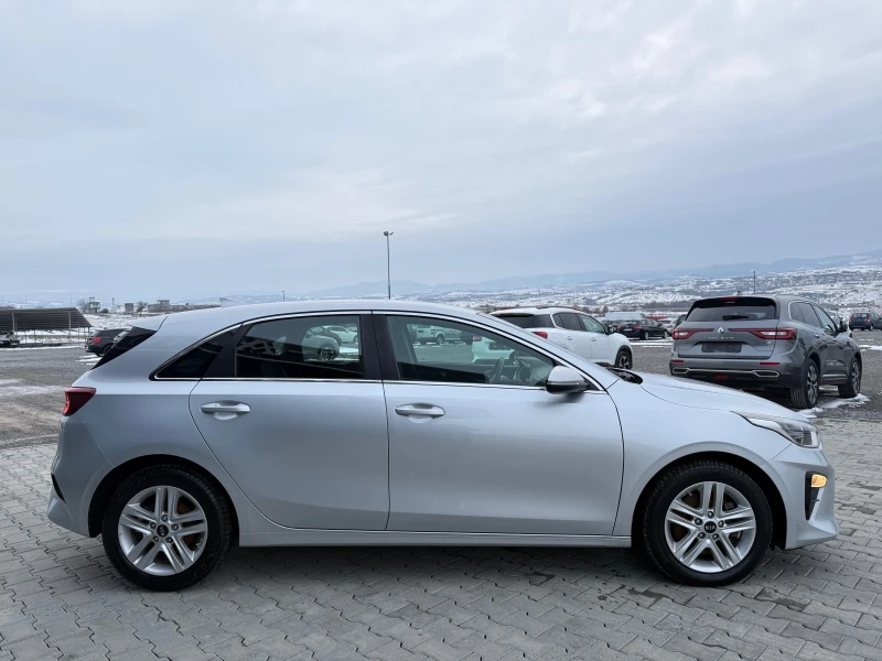 Kia Ceed 1.6crdi, снимка 4 - Автомобили и джипове - 48696140