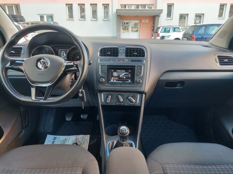 VW Polo 1.0 MPI 132000км, снимка 8 - Автомобили и джипове - 48803207