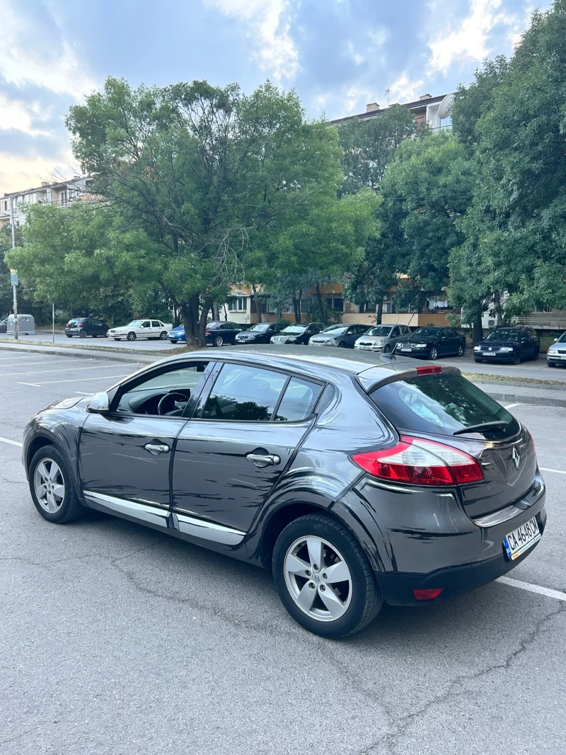 Renault Megane, снимка 5 - Автомобили и джипове - 48839106