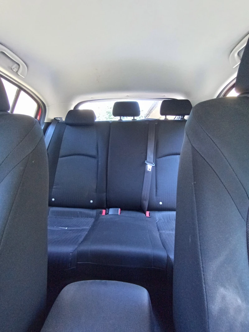 Mazda 3 1.5 SKYACTIV-G, снимка 5 - Автомобили и джипове - 52838357