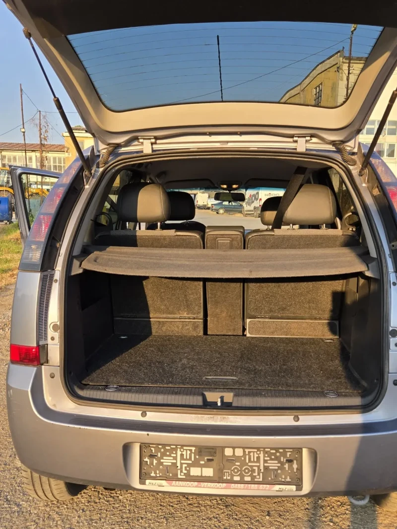 Opel Meriva 1.4i 16V, снимка 15 - Автомобили и джипове - 52475358