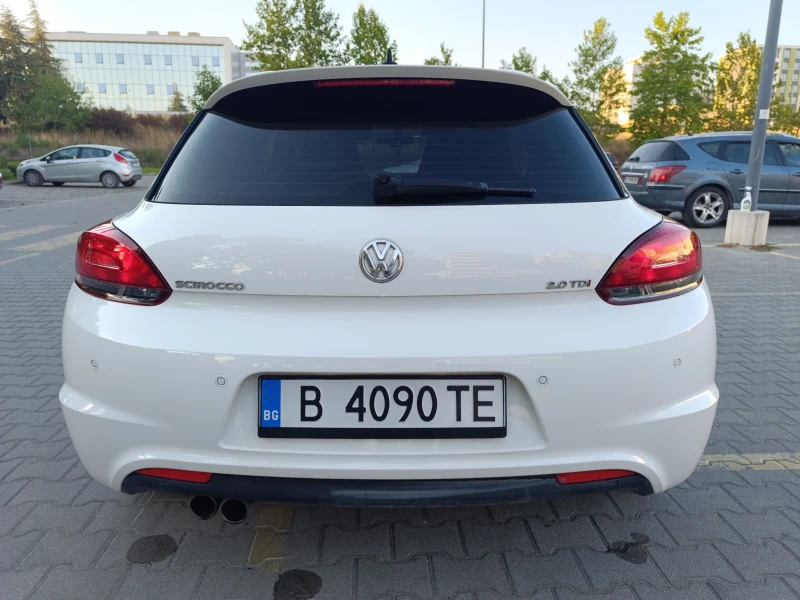 VW Scirocco 2.0TDI 200к.с.R-LINE.NAVI .AVTOMAT .TOP, снимка 9 - Автомобили и джипове - 51409691