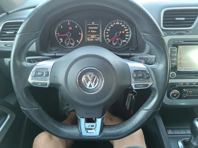 VW Scirocco 2.0TDI 200к.с.R-LINE.NAVI .AVTOMAT .TOP, снимка 16 - Автомобили и джипове - 51409691