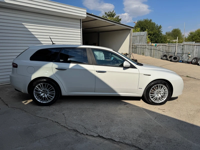 Alfa Romeo 159 sportwagon 2, 0 JTD 170 к.с., снимка 3 - Автомобили и джипове - 51485935