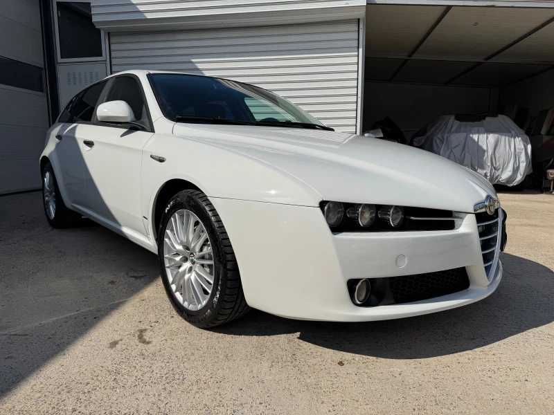 Alfa Romeo 159 sportwagon 2, 0 JTD 170 к.с., снимка 2 - Автомобили и джипове - 51485935