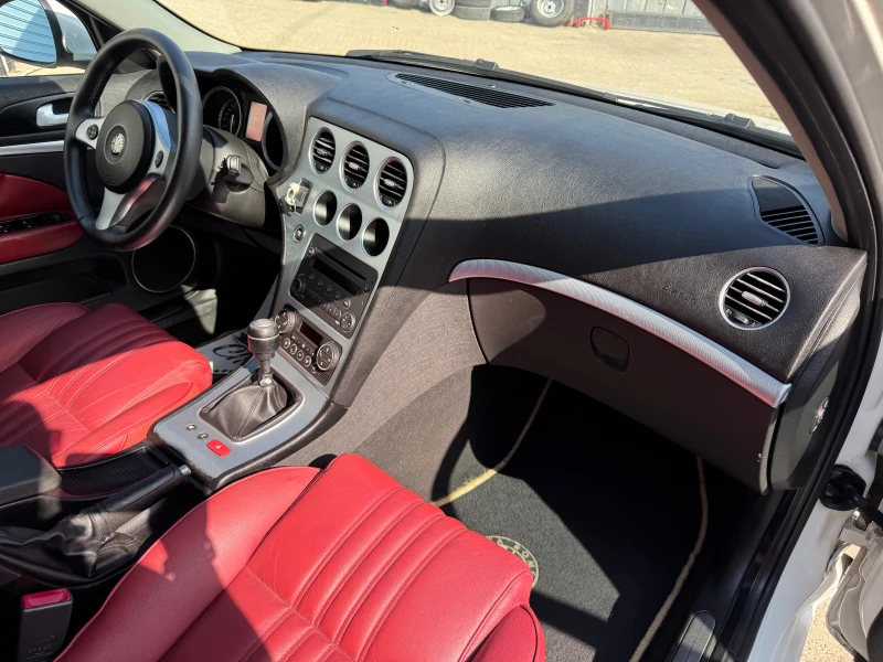 Alfa Romeo 159 sportwagon 2, 0 JTD 170 к.с., снимка 10 - Автомобили и джипове - 51485935