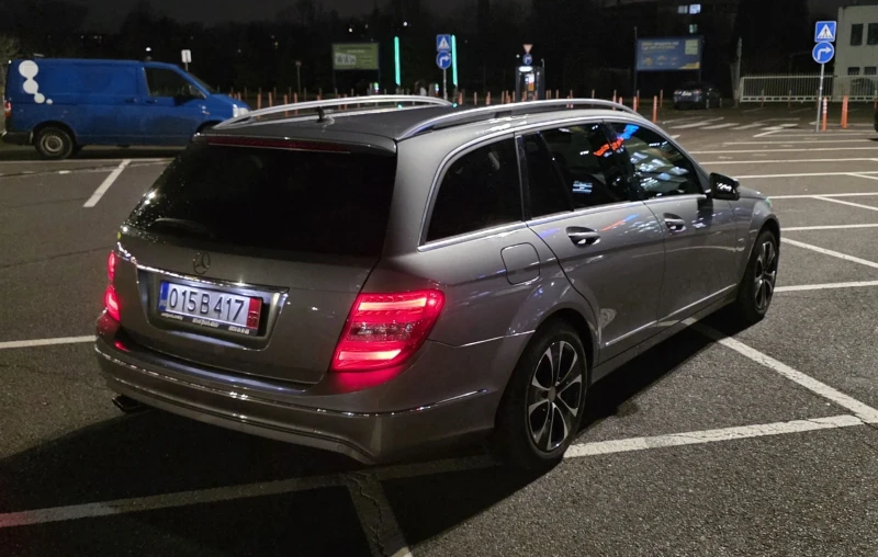 Mercedes-Benz C 200 Avantgarde , снимка 4 - Автомобили и джипове - 52675253