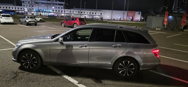 Mercedes-Benz C 200 Avantgarde , снимка 2 - Автомобили и джипове - 52675253