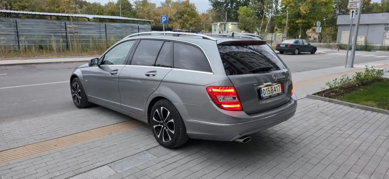Mercedes-Benz C 200 Avantgarde , снимка 4 - Автомобили и джипове - 52588837