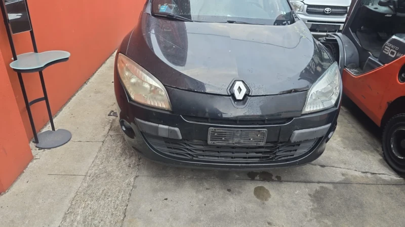 Renault Megane 2.0 dci M9R 700