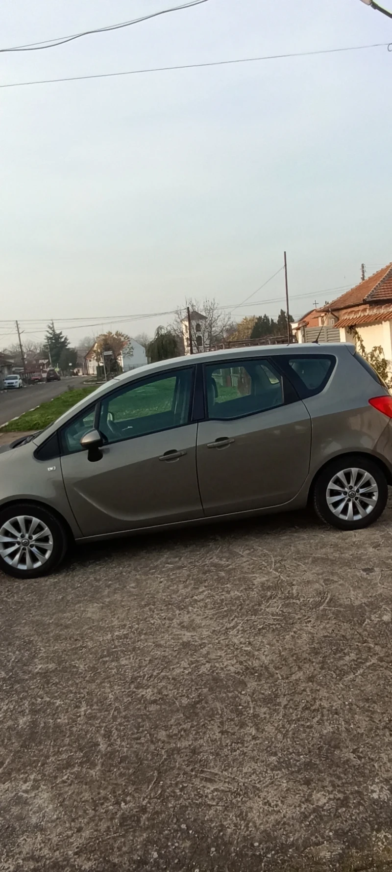 Opel Meriva, снимка 4 - Автомобили и джипове - 52841167