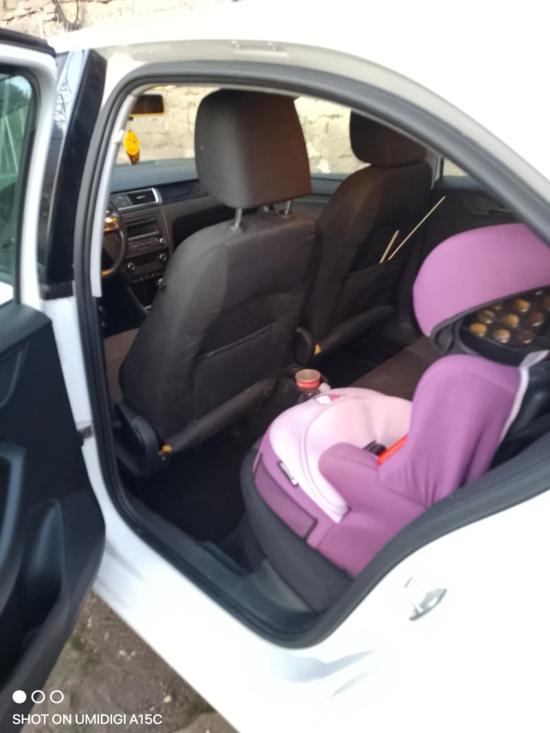 Seat Toledo 1.6TDI 105k.c, снимка 11 - Автомобили и джипове - 52871419