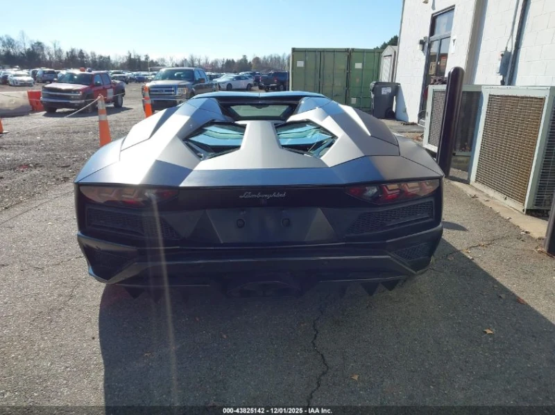 Lamborghini Aventador 6.5L V-12 DOHC, VVT, 729HP All Wheel Drive, снимка 8 - Автомобили и джипове - 52887285