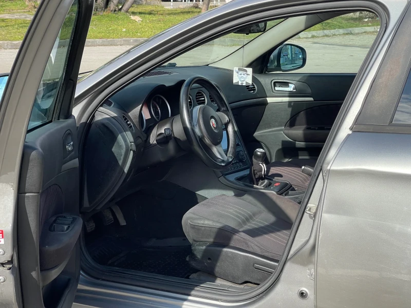 Alfa Romeo 159 1.9, снимка 5 - Автомобили и джипове - 53465324