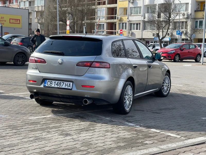 Alfa Romeo 159 1.9, снимка 3 - Автомобили и джипове - 53465324