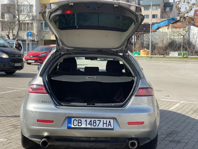 Alfa Romeo 159 1.9, снимка 10 - Автомобили и джипове - 53465324