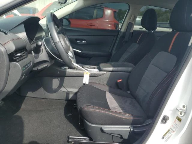 Nissan Sentra 2.0L 4 Front-wheel Drive - изображение 10