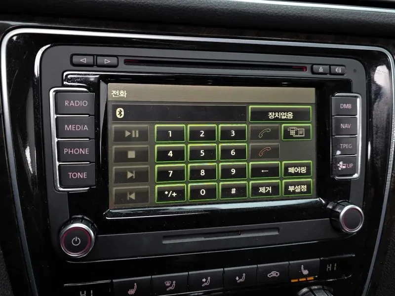 VW Passat 2.0 Tdi B7, снимка 11 - Автомобили и джипове - 53414620