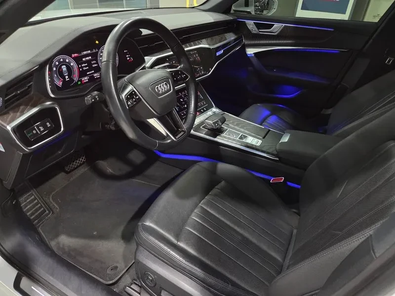 Audi A6, снимка 7 - Автомобили и джипове - 56293772