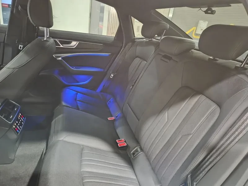 Audi A6, снимка 9 - Автомобили и джипове - 56293772