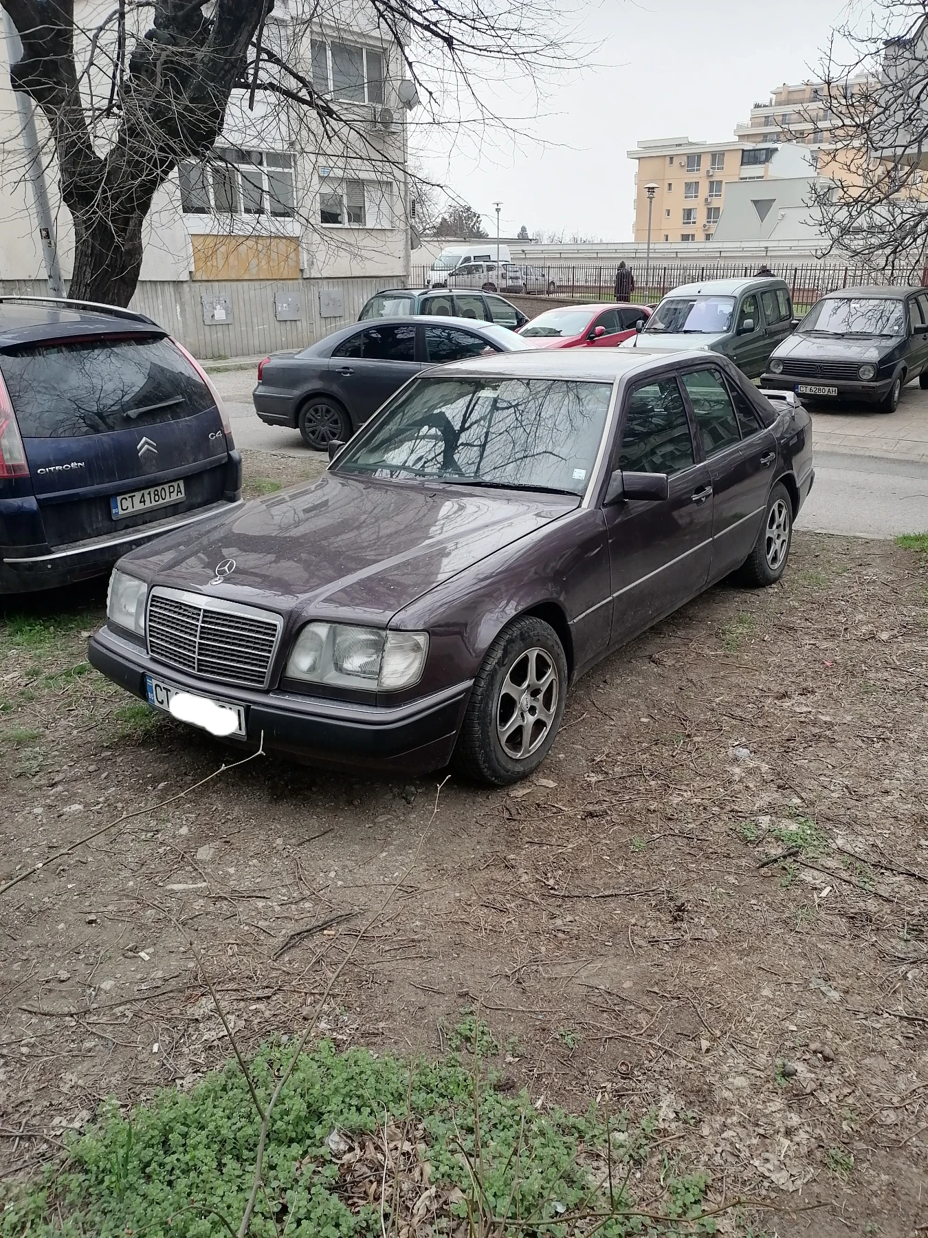 Mercedes-Benz 124  E250D - изображение 2