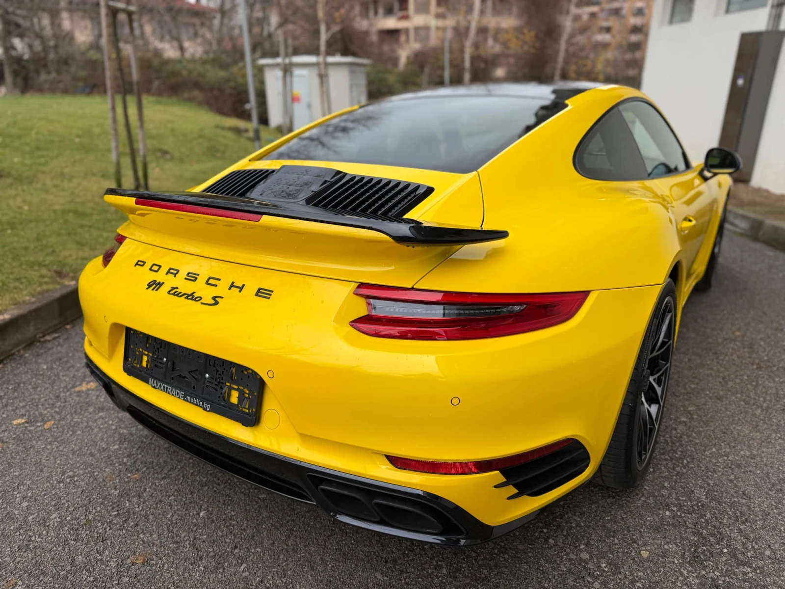 Porsche 911 TURBO S  - изображение 7