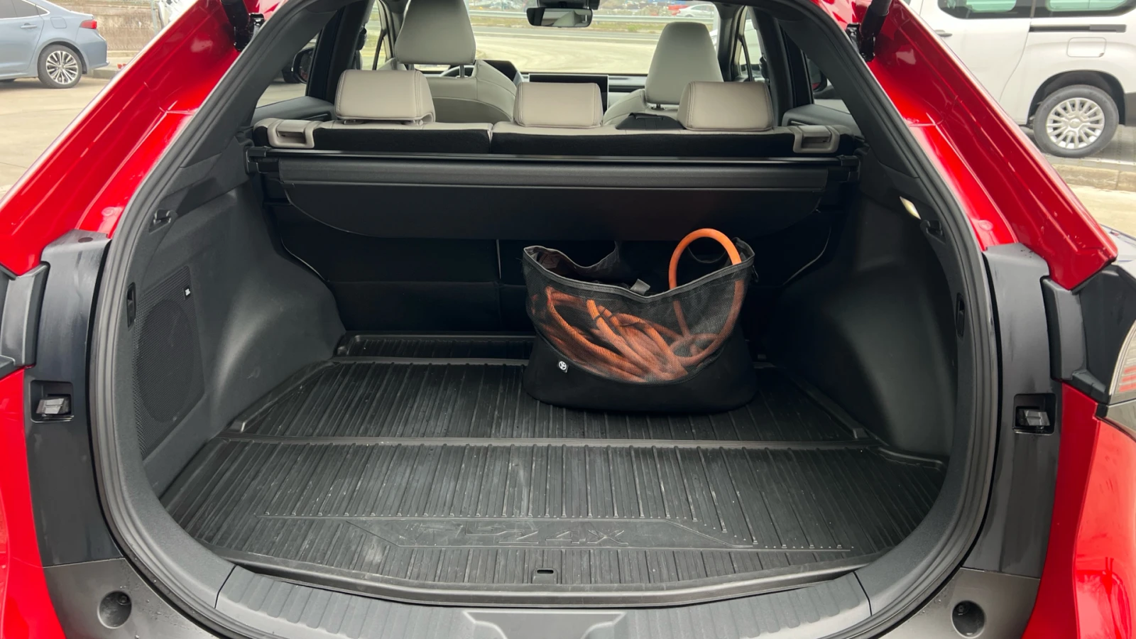 Toyota bZ4X LUXURY PREM. 4WD | Mobile.bg   11