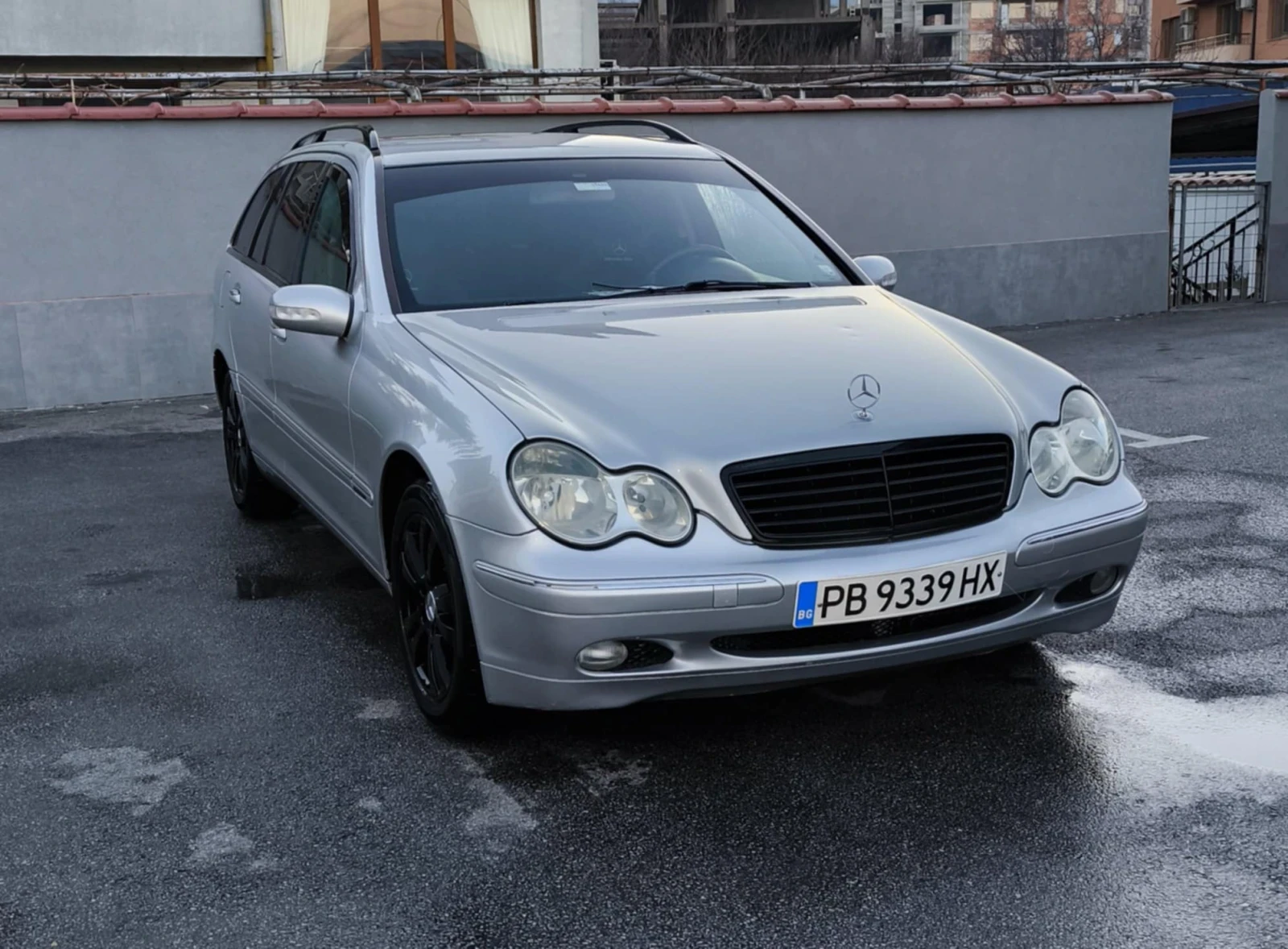 Mercedes-Benz C 180  - изображение 2