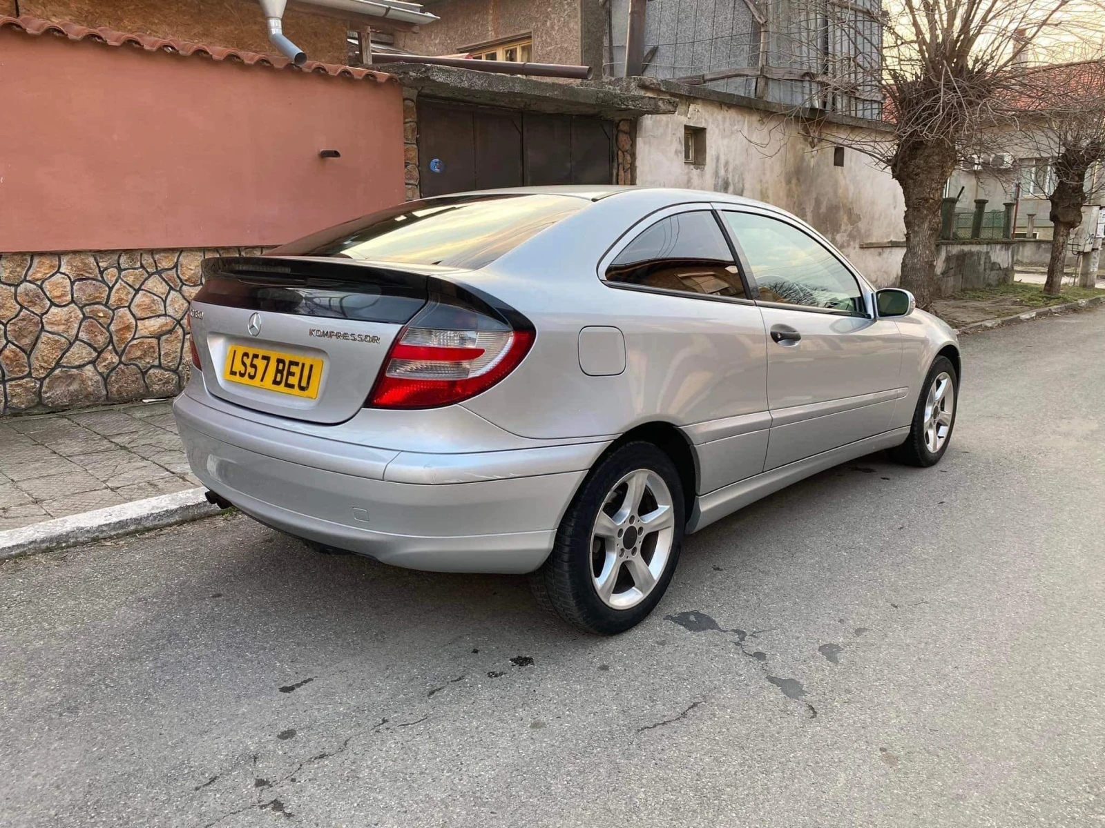 Mercedes-Benz C 180 Kompressor - изображение 3