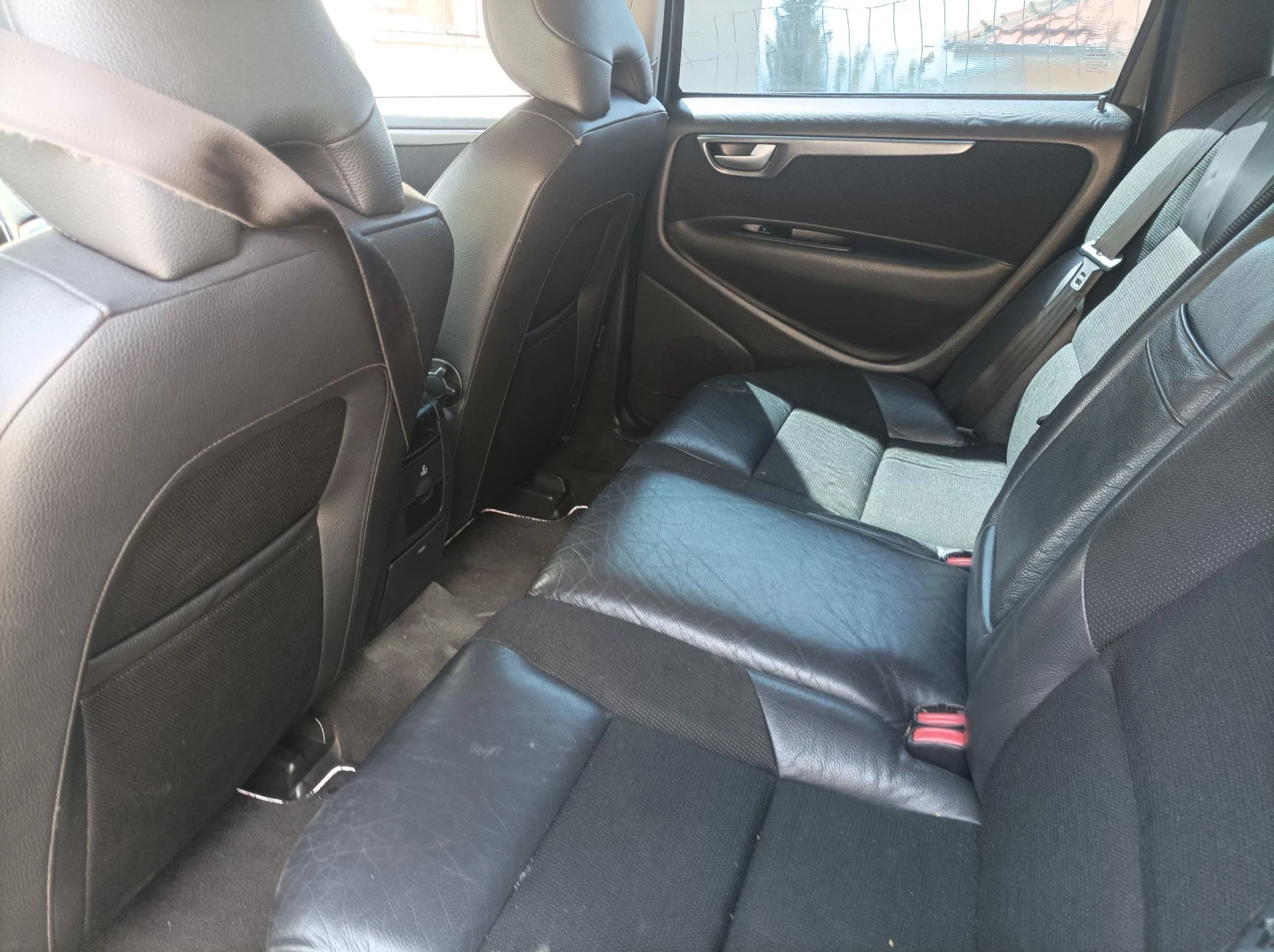 Volvo V70  - изображение 5