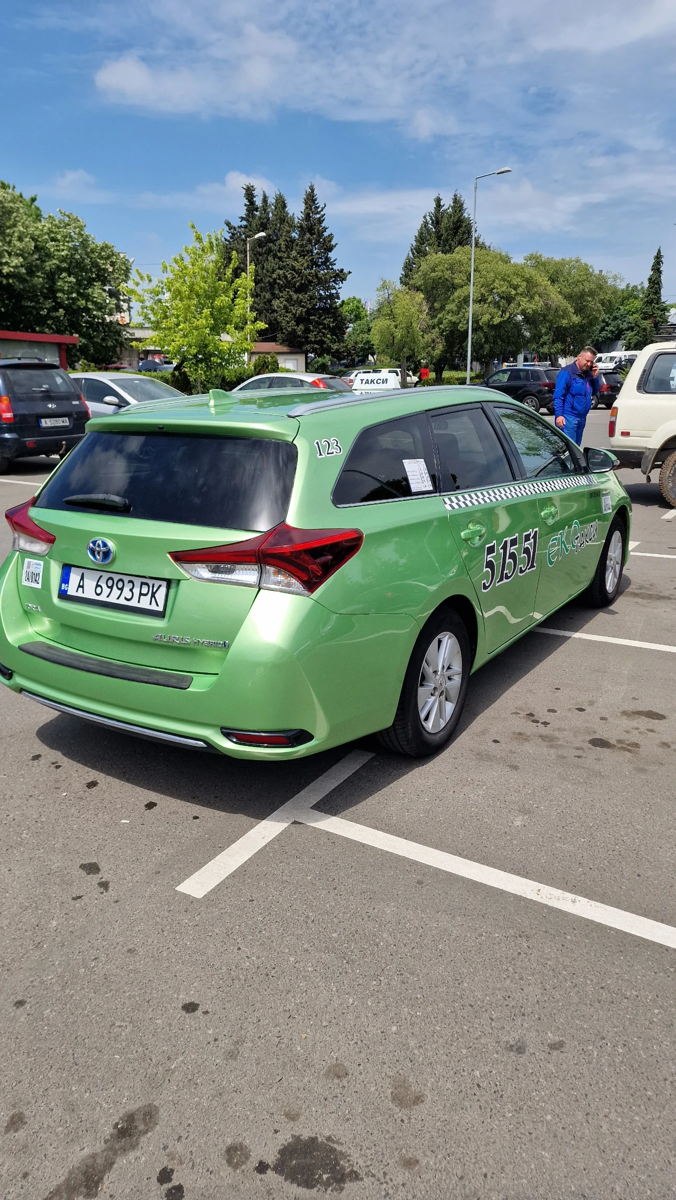 Toyota Auris Hybrid Газ - изображение 5