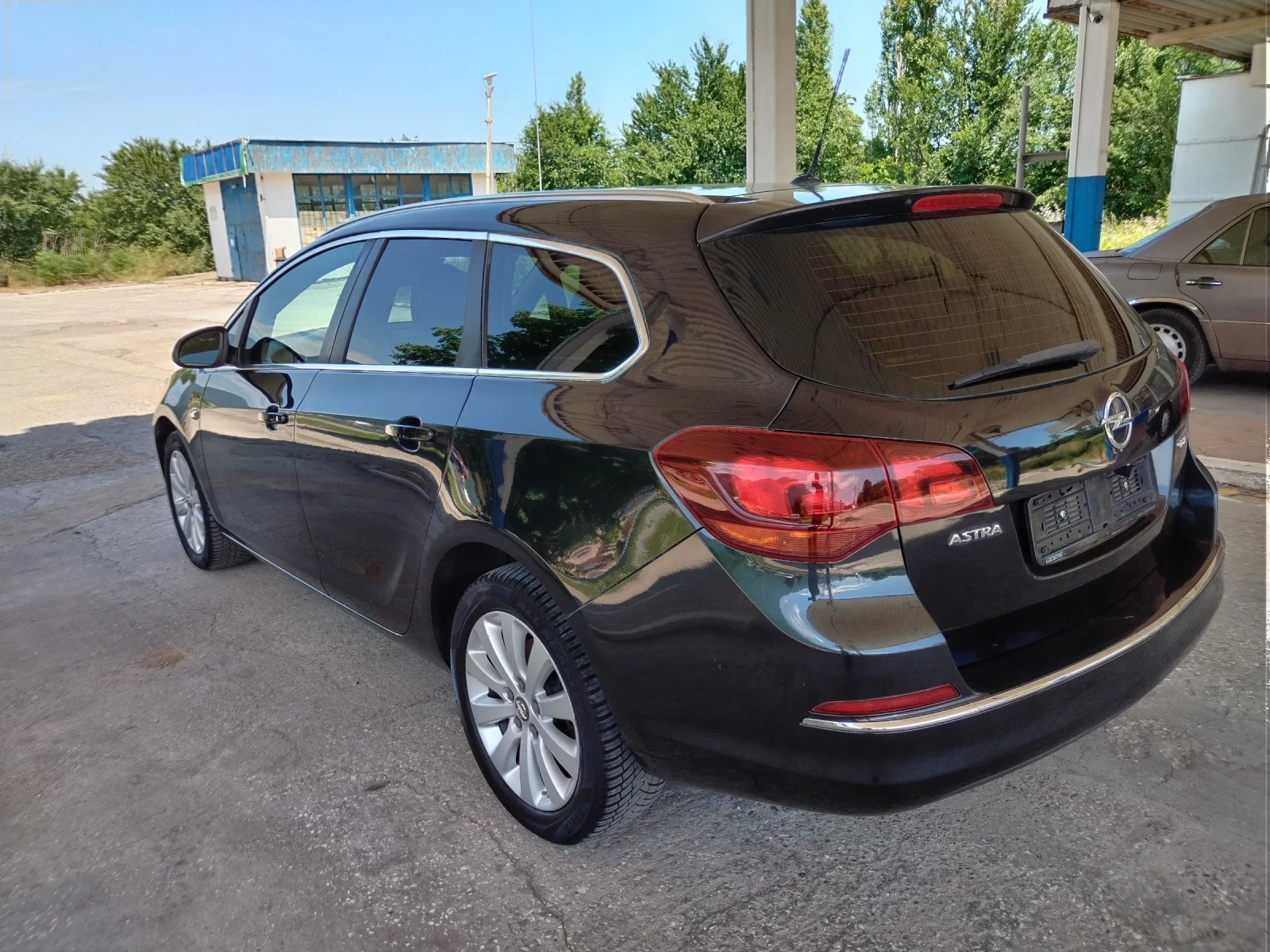 Opel Astra 1.6 CDTI 110Kc - изображение 6