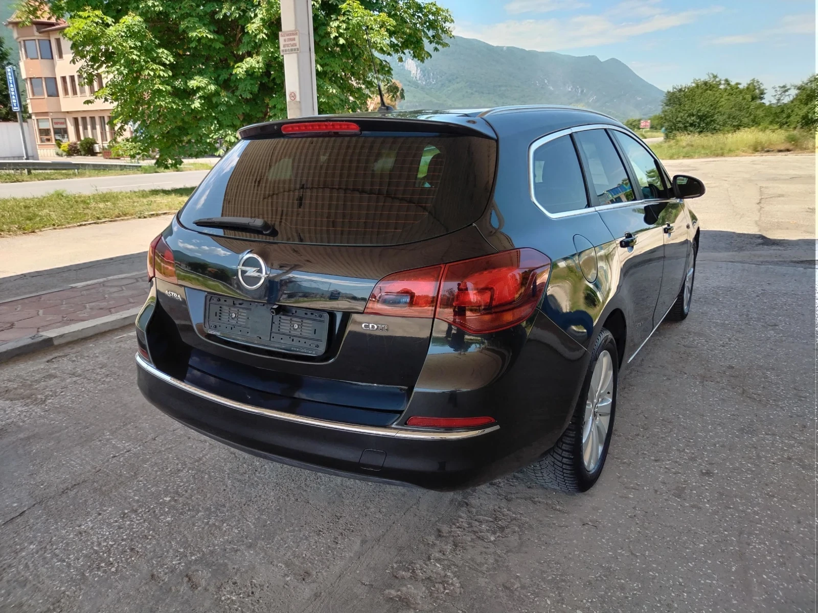 Opel Astra 1.6 CDTI 110Kc - изображение 5
