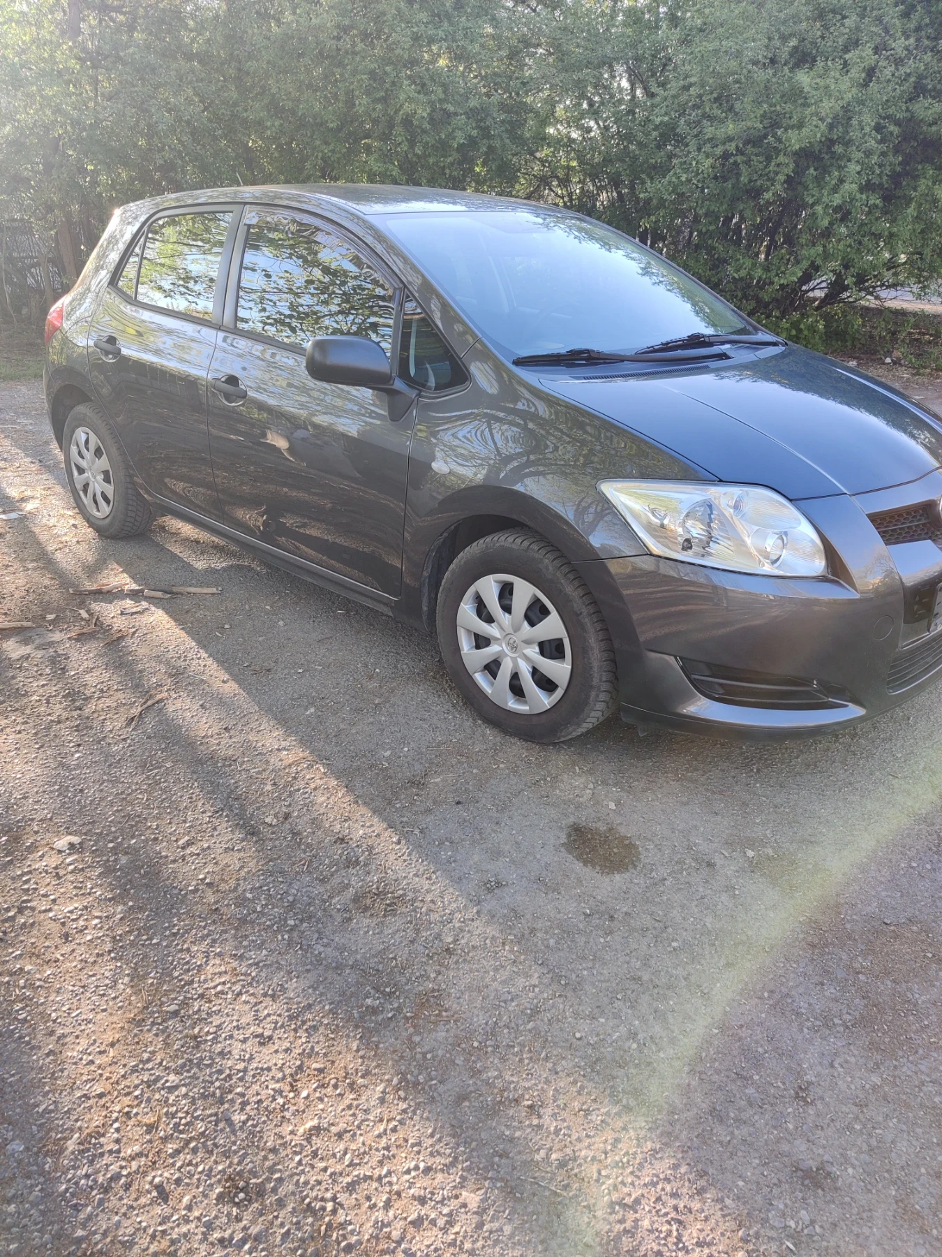 Toyota Auris 1.4 - изображение 10