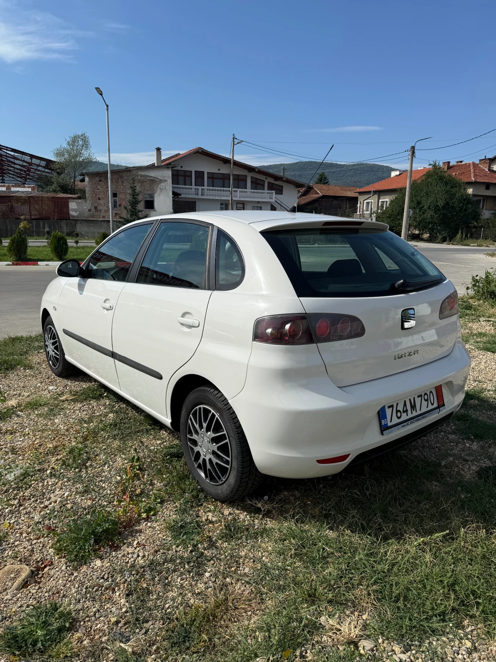 Seat Ibiza 1.4 бензин-климатик - изображение 4