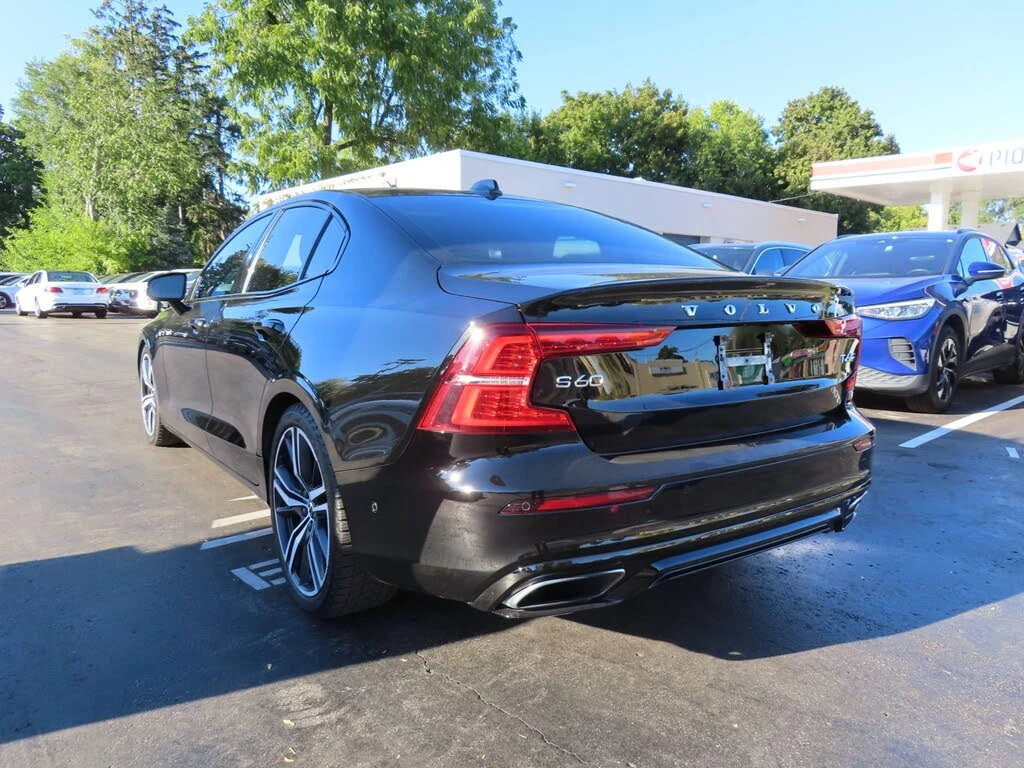 Volvo S60 R-DESIGN AWD| HEAD UP| ПОДГРЕВ| ПАНО, снимка 6 - Автомобили и джипове - 53800868