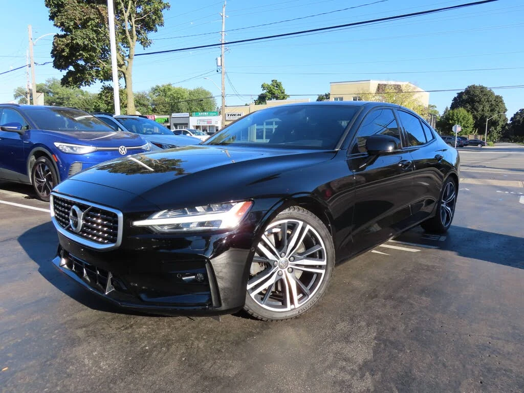 Volvo S60 R-DESIGN AWD| HEAD UP| ПОДГРЕВ| ПАНО, снимка 3 - Автомобили и джипове - 53800868