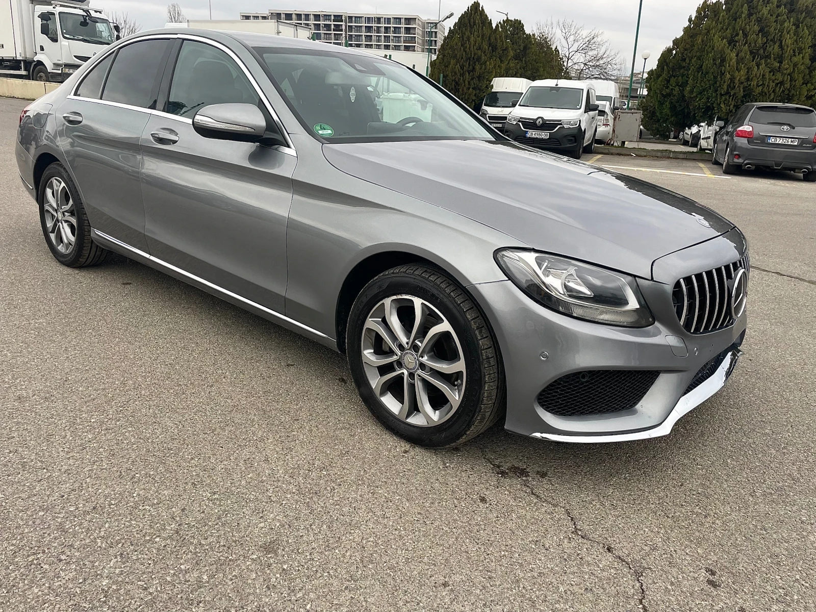 Mercedes-Benz C 220 AMG line///Burmester///AVANGARDE///
