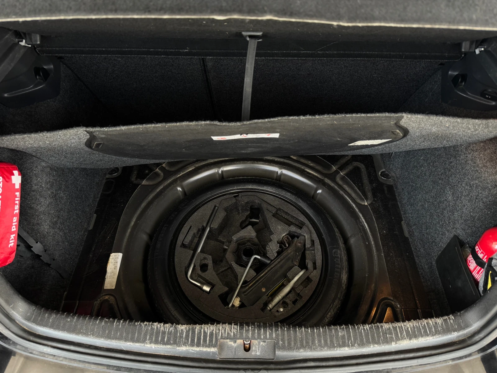 VW Golf, снимка 15 - Автомобили и джипове - 54231013