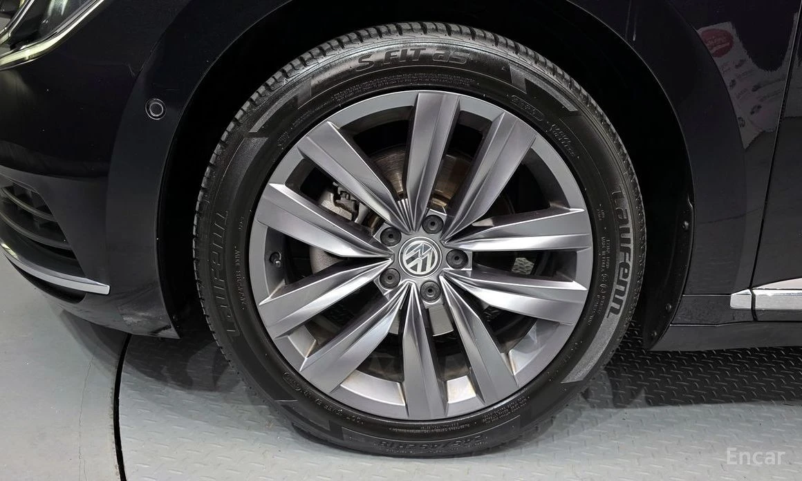 VW Arteon, снимка 5 - Автомобили и джипове - 54238029