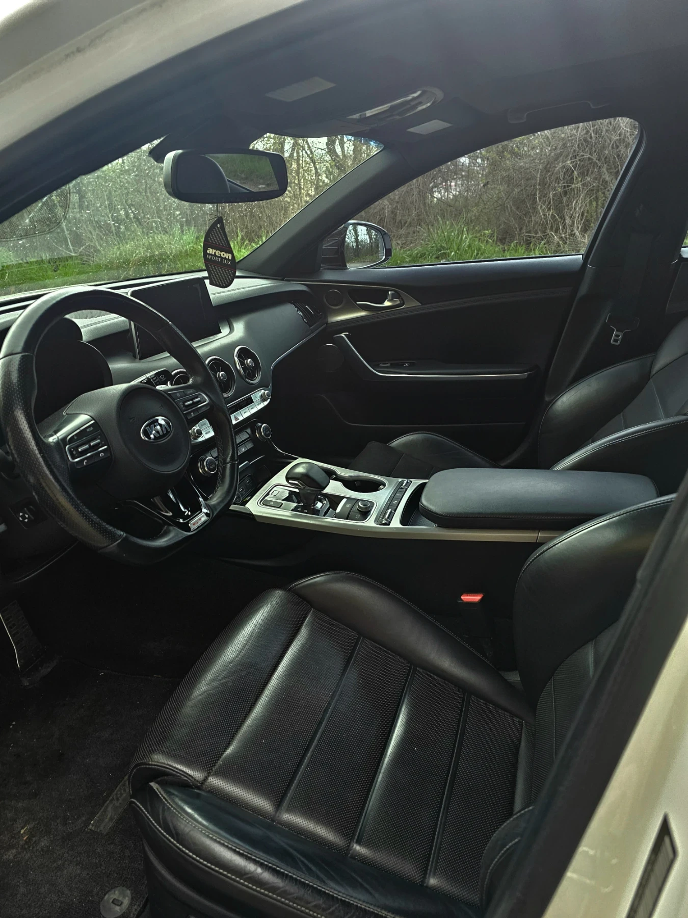 Kia Stinger GT2, снимка 9 - Автомобили и джипове - 54238849