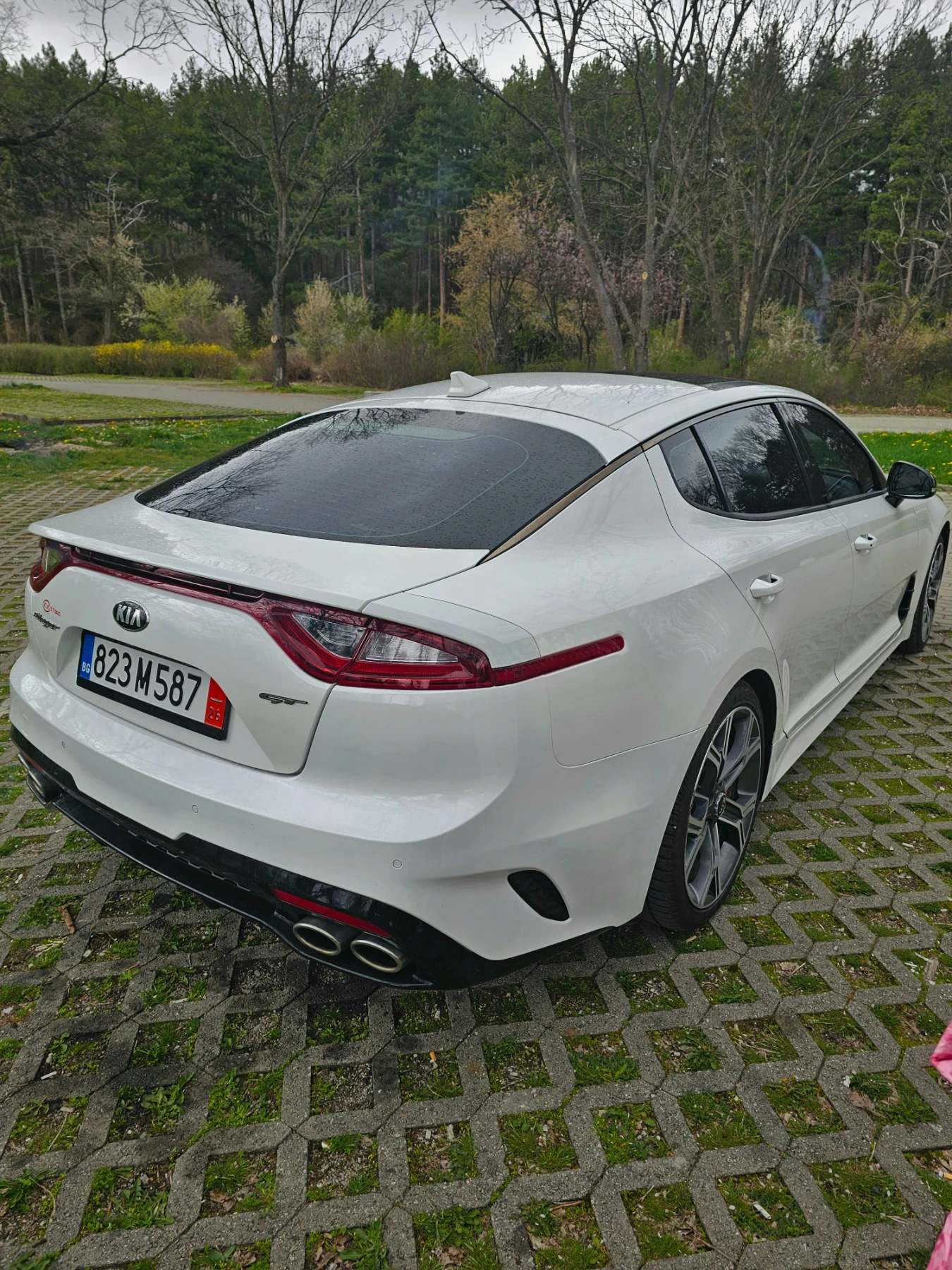 Kia Stinger GT2, снимка 6 - Автомобили и джипове - 54238849