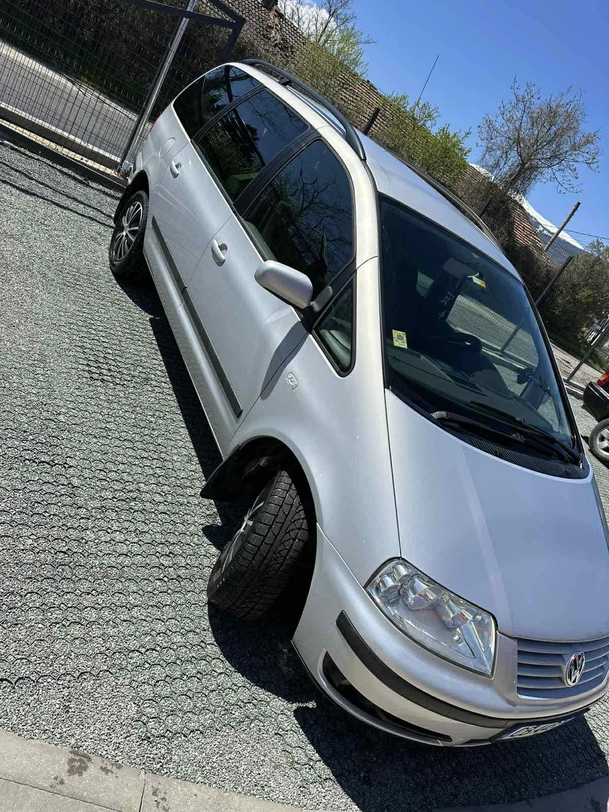 VW Sharan 1.9 TDI , снимка 15 - Автомобили и джипове - 54295369