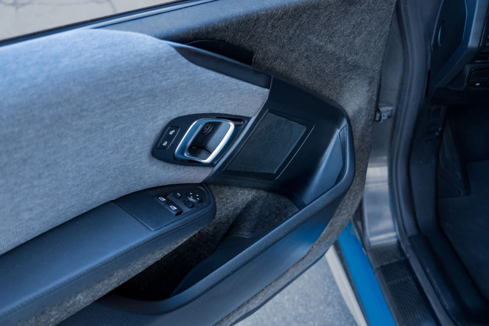 BMW i3 BMW I3/94A/33KW= 200км= 2, 50ЕURO, снимка 16 - Автомобили и джипове - 54630598