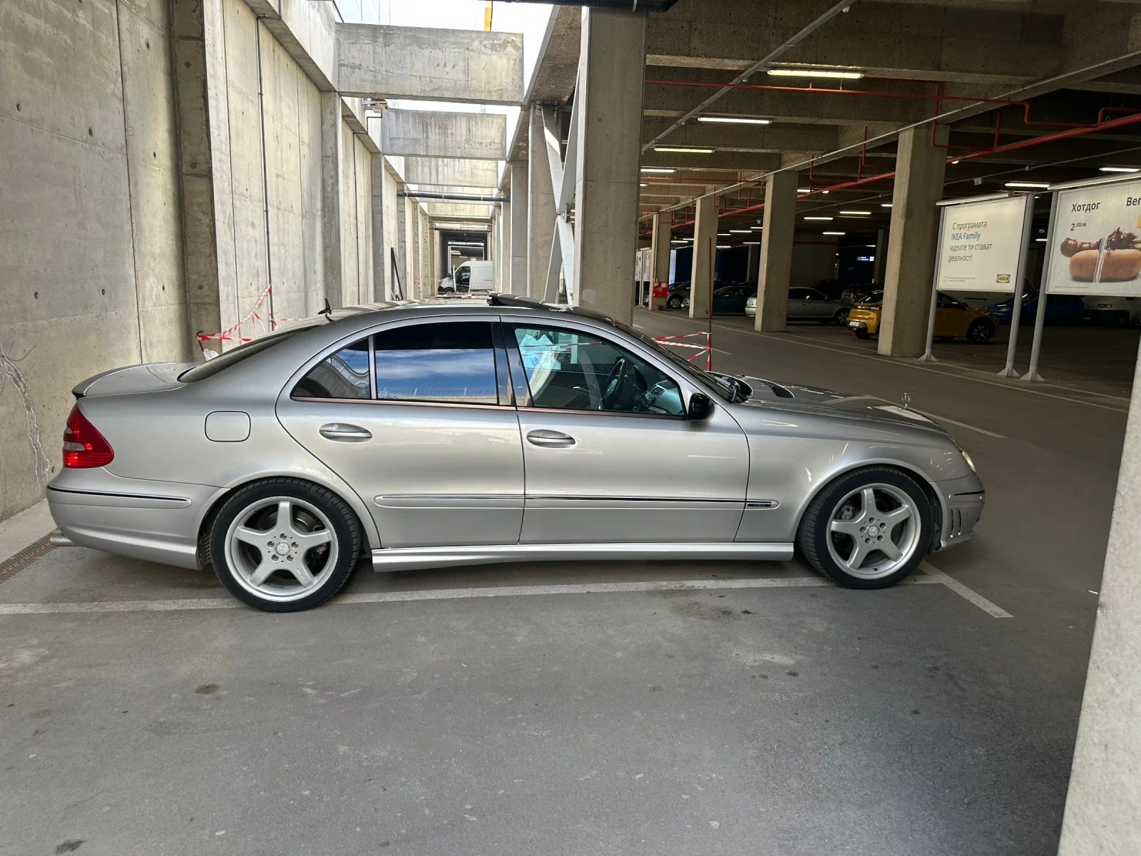 Mercedes-Benz E 320, снимка 4 - Автомобили и джипове - 54737216