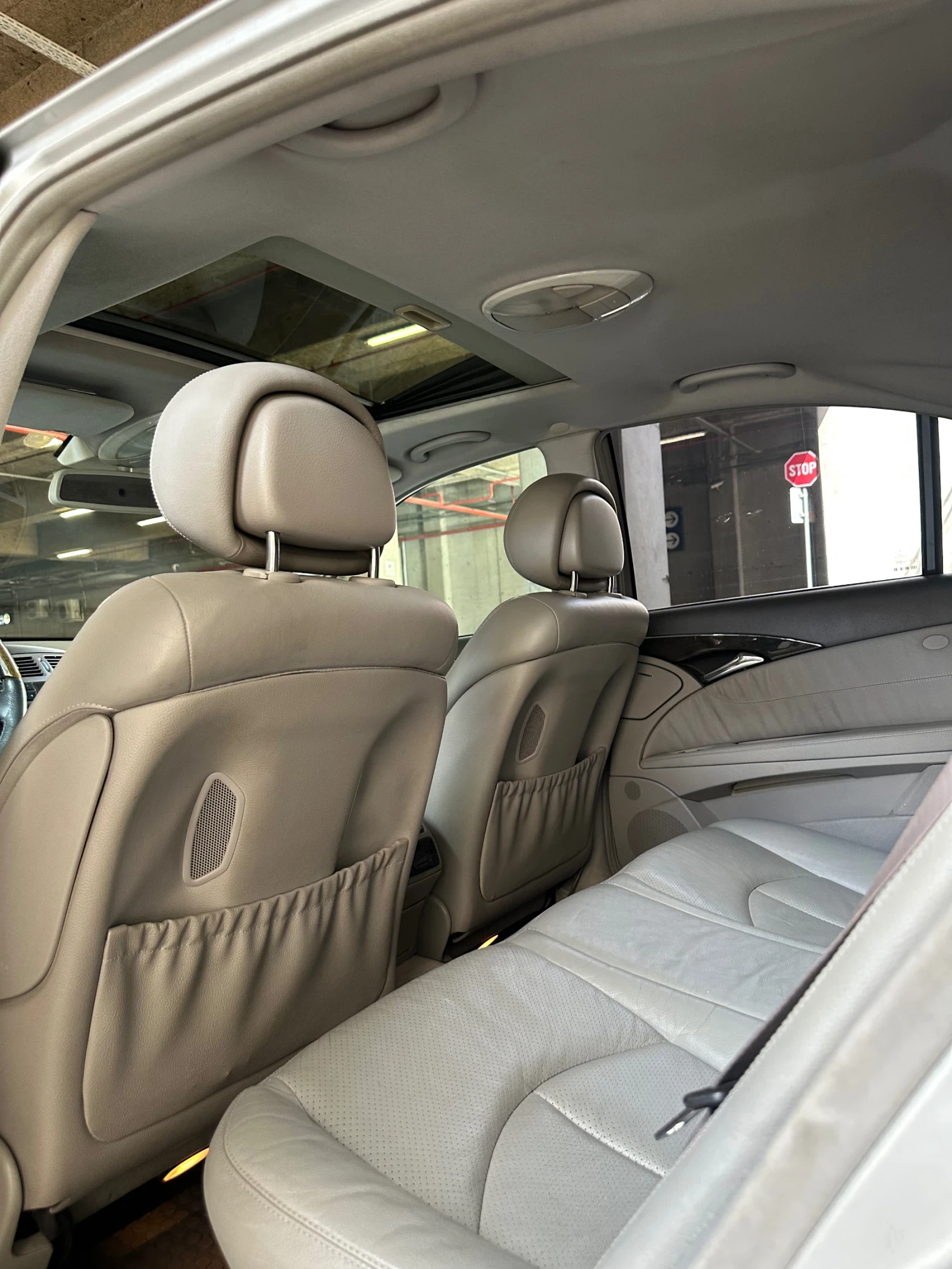 Mercedes-Benz E 320, снимка 8 - Автомобили и джипове - 54737216
