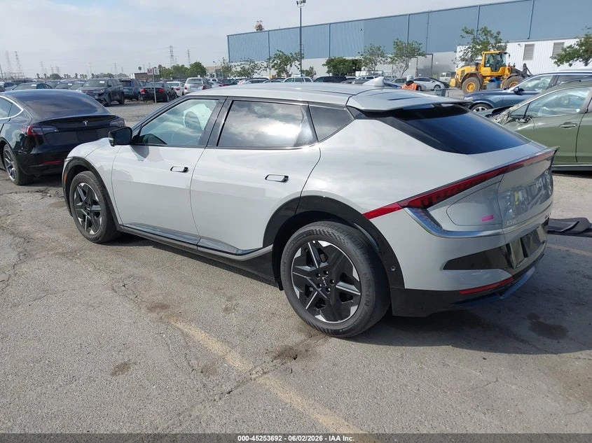 Kia EV6 Wind Rwd, снимка 3 - Автомобили и джипове - 54906825