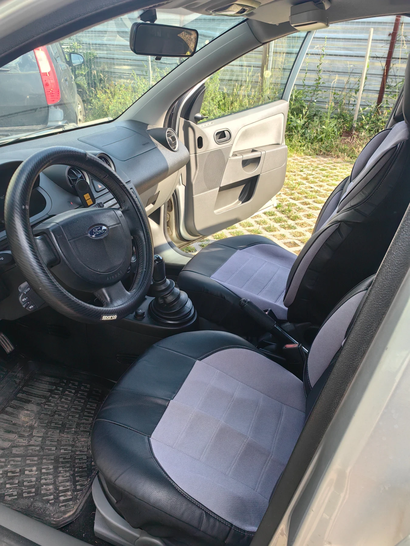 Ford Fiesta, снимка 11 - Автомобили и джипове - 54995682